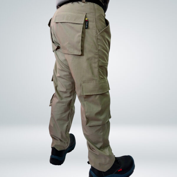 Pantalón Camuflado - Image 4